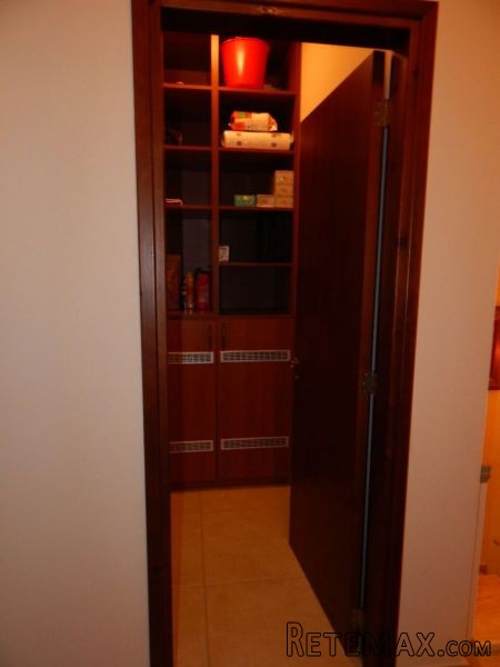 Detached four bedroom house in Ypsonas - 2