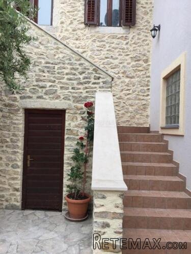 Uređeni trosoban stan 128m2 u kamenoj kući - Zadar(Arbanasi) - 3