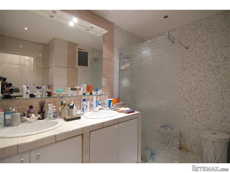 Beautifully Charming 2 Bed Apartment.. - 2