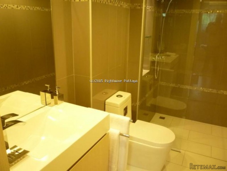 2 Bedroom Condo for sale in Jomtien -.. - 2