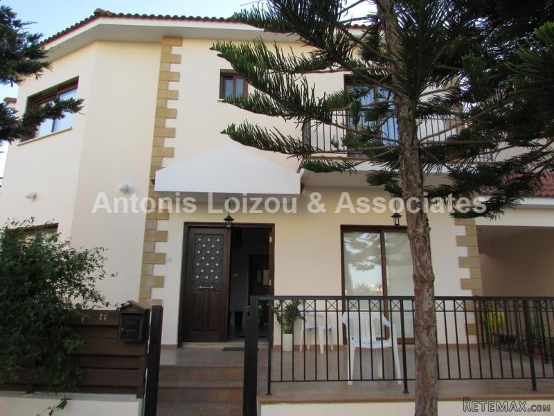 3 Bedroom Detached House in..