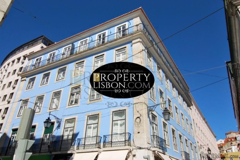 Amazing 2-bedroom penthouse apartment..