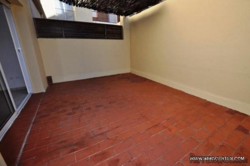 ROSES: Apartment luminous and spacious..