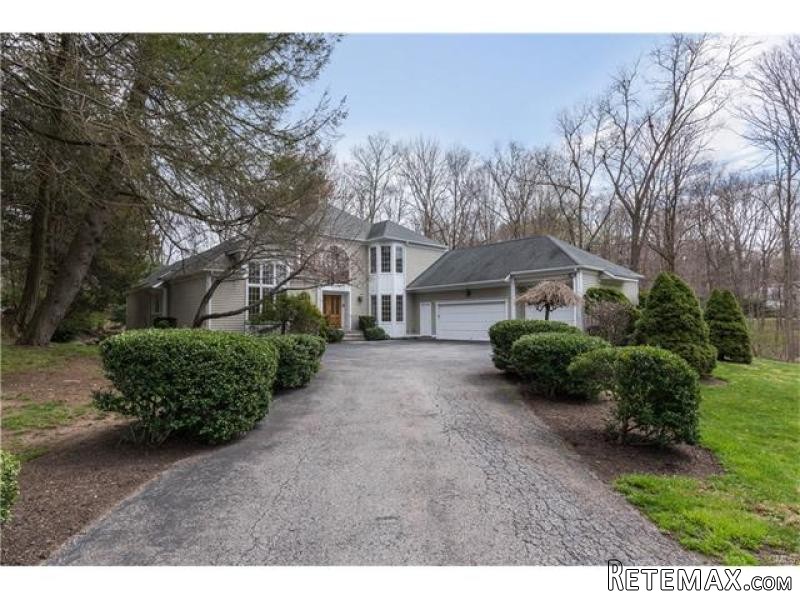4 bedroom House For Sale: 623 WESTOVER.. - 2