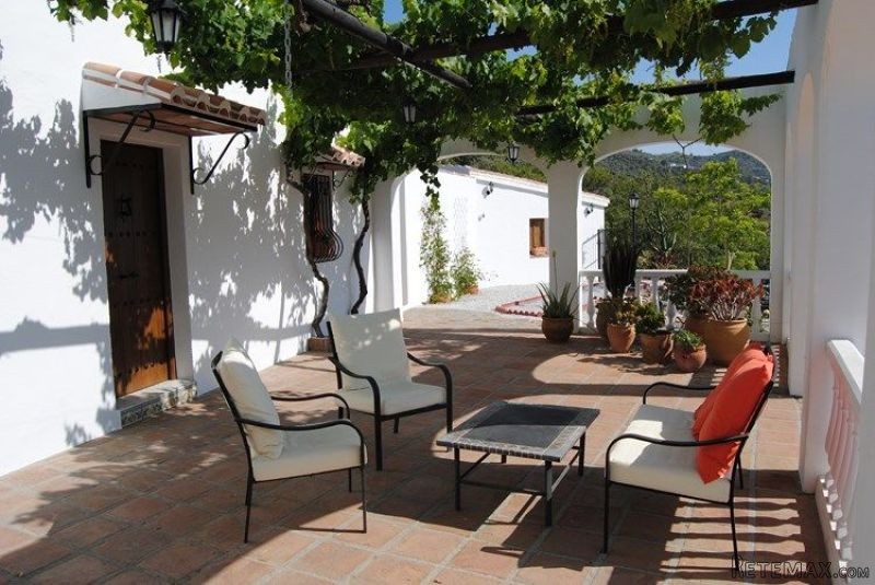 Country Houses for Sale in Competa.. - 2