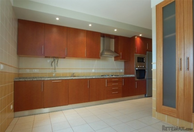 Ground Floor 3 Bedroom Apartment In.. - 2