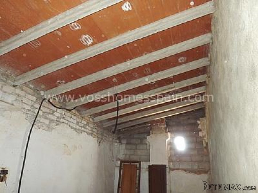 Taberno village with a 50m2 walled, private garden. Walking.. - 5