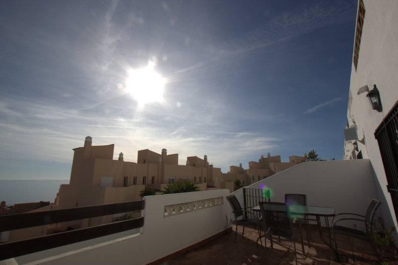 2 bedroom apartment for sale - 2