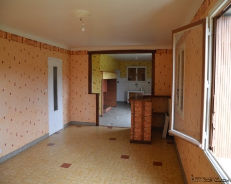 Farm with outbuildings and 2ha of land.. - 2
