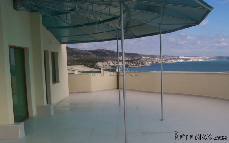 2-bedroom apartment with panoramic SEA..