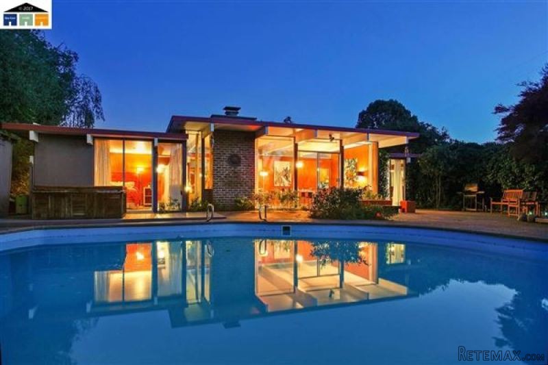 3 Bedrooms - Property - CA - For Sale