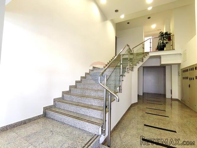 Zagreb, Savska cesta, roh bau poslovni prostor 316 m2+2 VPM - 8