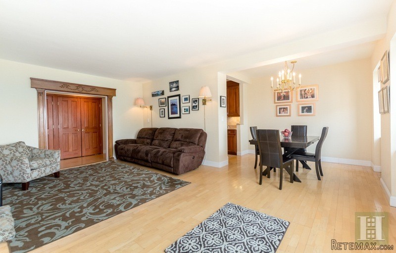 3 bedroom Apartment For Sale: 3515.. - 2