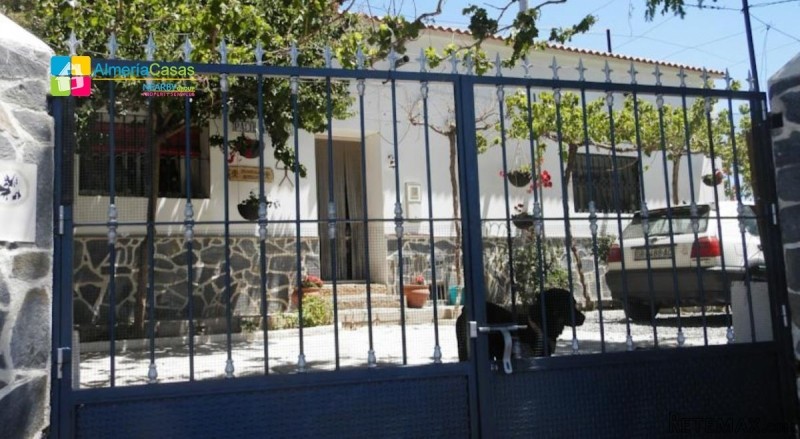 Country Houses For Sale In Seron