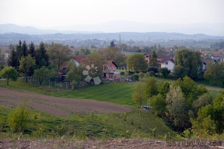 Građevinsko zemljište s pogledom i prilazom - 2