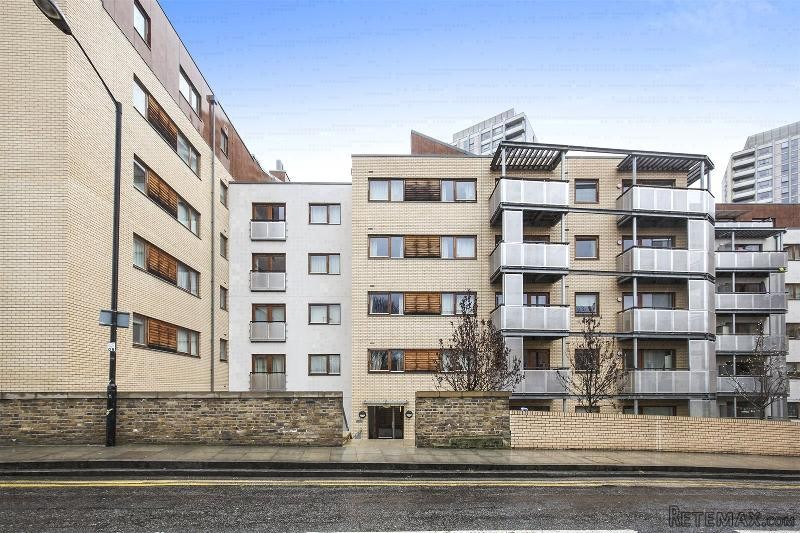 Property - London - For Sale