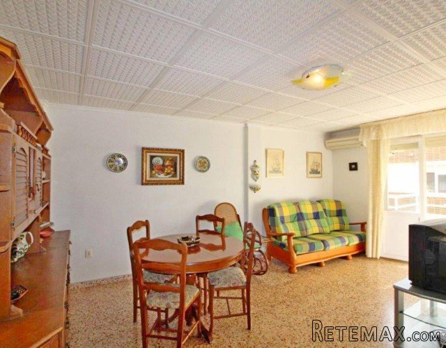 This apartment is perfect if you like to live in the middle.. - 3