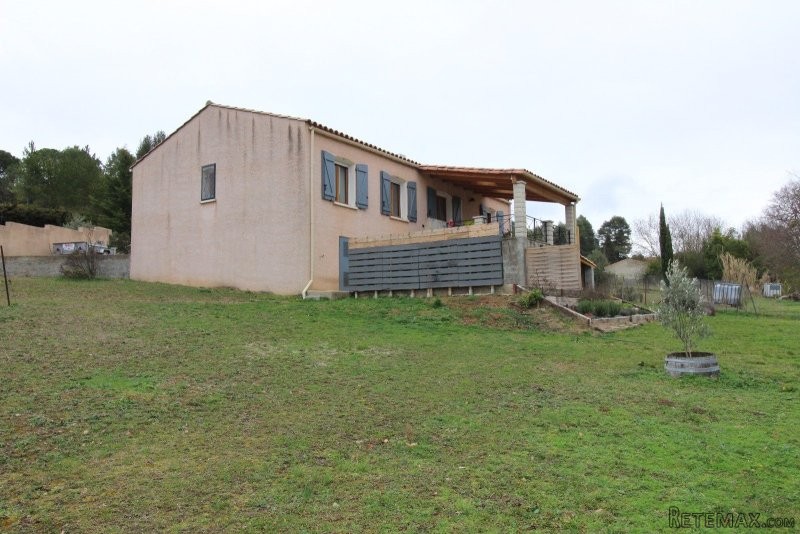 3 Bedroom Villa For Sale With Garden..