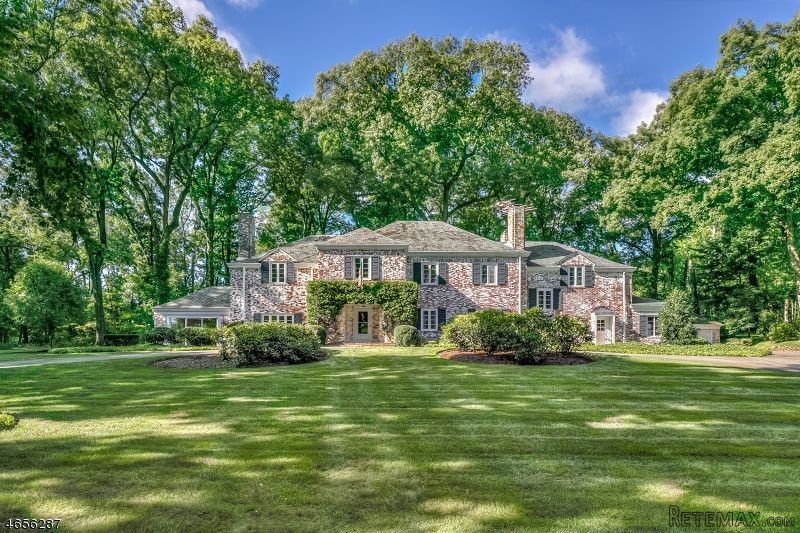 7 bedroom Detached House For Sale: 140..