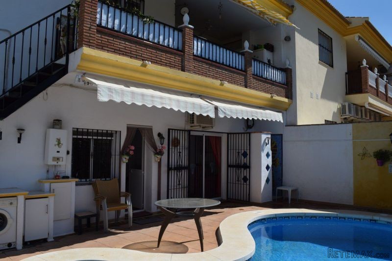 Semi-Detached for Sale in Alcaucin..