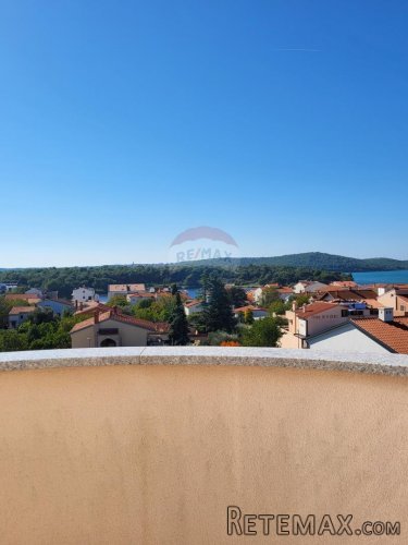 Istra, Medulin, hotel sa 20 soba i dvosobnim stanom i pogled - 8