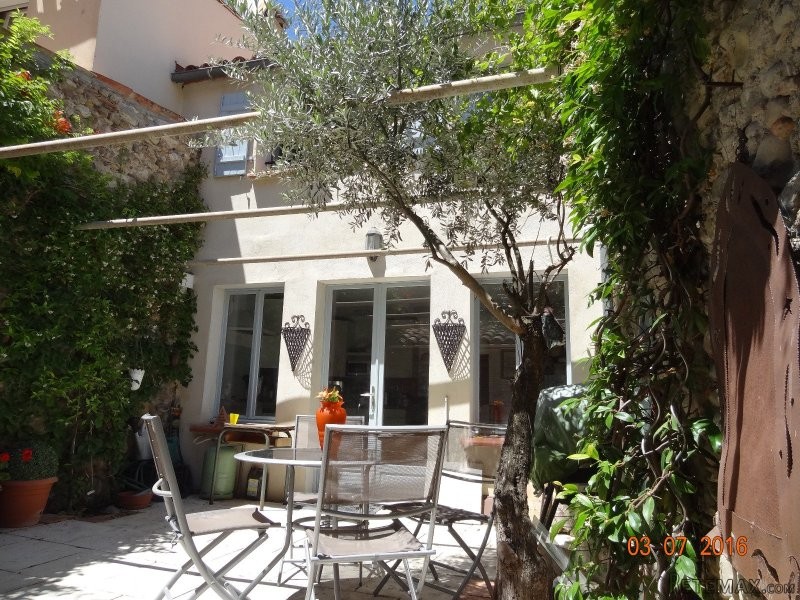 3 Bedrooms - Villa -..