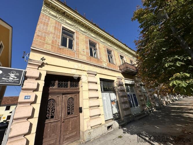POSLONO STAMBENA ZGRADA CENTAR OTOČAC - 2