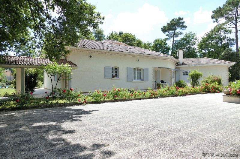 Sale House Breuillet (17920) Centre - 2