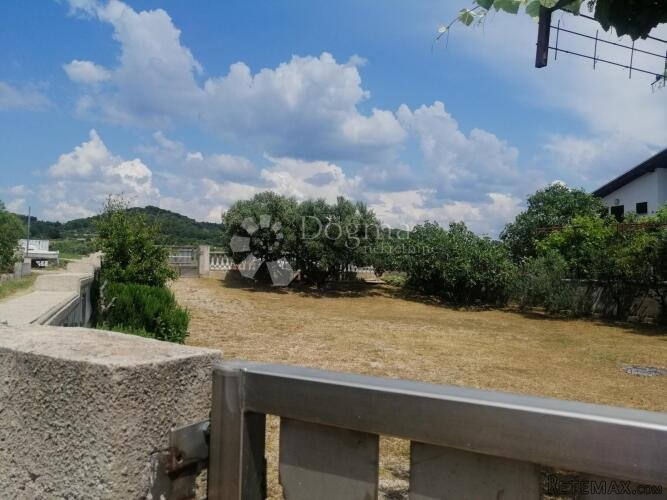TRIBUNJ, ograđeno i uređeno građevinsko zemljište - 3