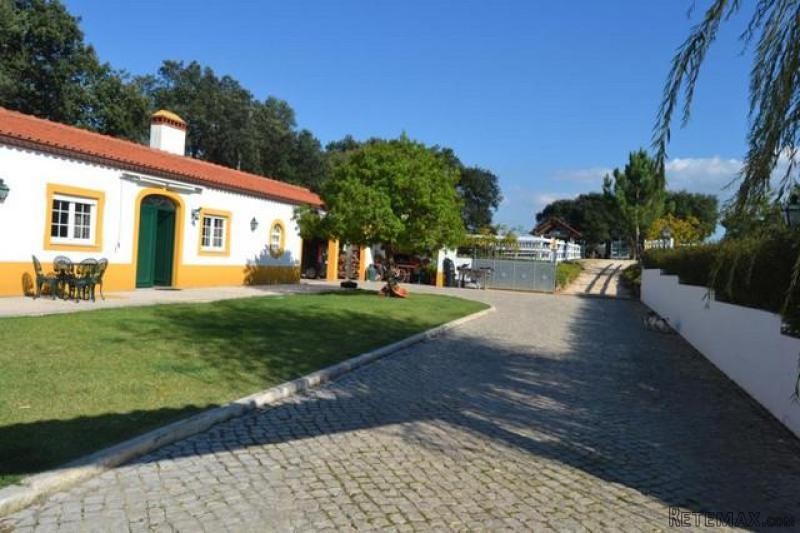 4 bedroom Farm For Sale: Alcobaça.. - 2
