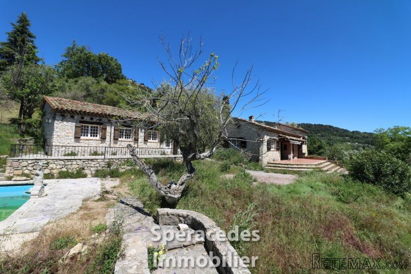 Cabris Stone Built Houses