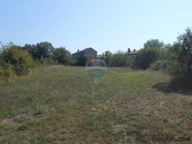 Istra, okolica Žminja, građevinska parcela od 1800 m2 - 3