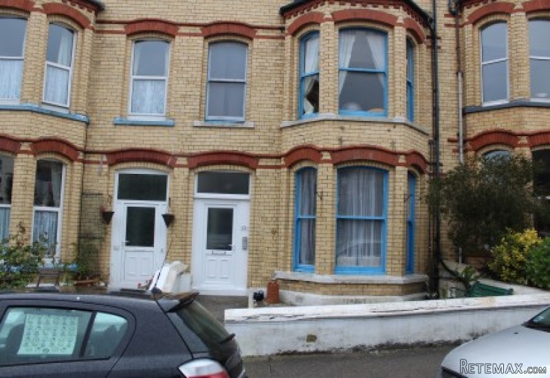 Apt 1, 14 Hutchinson Square, Douglas