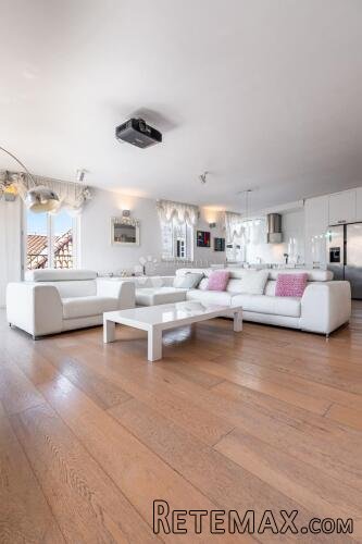DRUGI NEMAJU !! MI IMAMO – STAN 153,90 m² s tersom 25 m², CE - 2