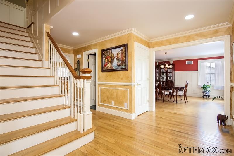 4 bedroom House For Sale: 591 White.. - 2