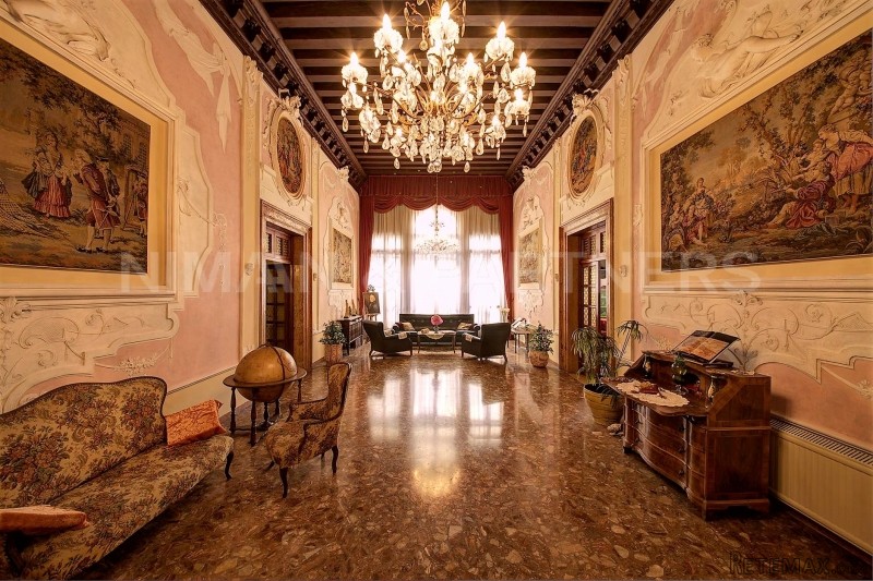 Appartamento in Vendita a Venezia