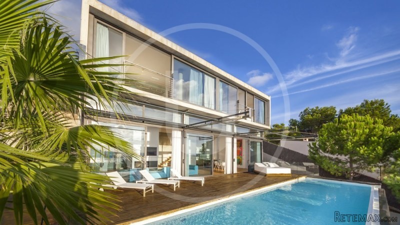Villa Van Gogh with tourist license