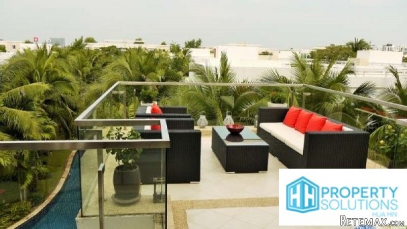 Luxury 2 Bed Condo For Sale At Blue..