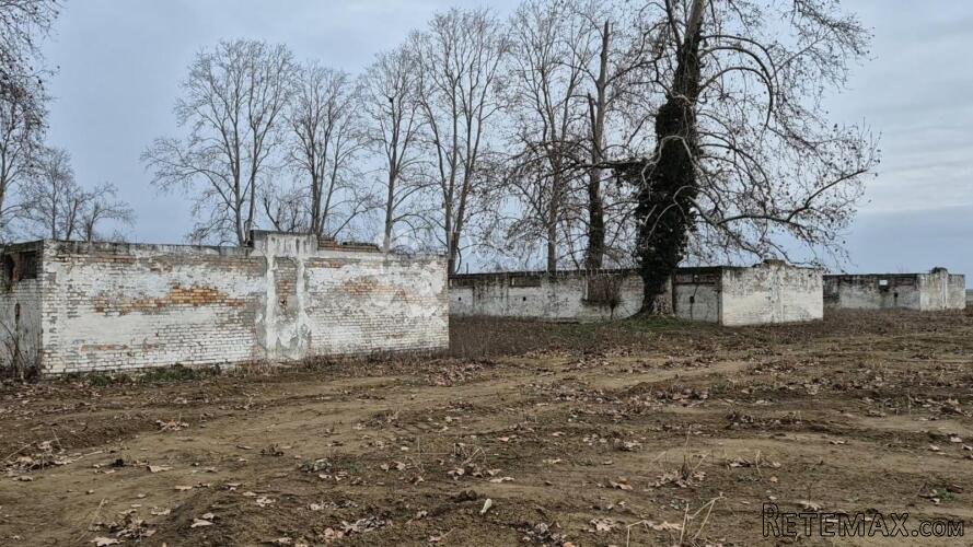 GRAĐEVINSKO ZEMLJIŠTE ZA IZGRADNJU FARME – 32.000 m² - 2