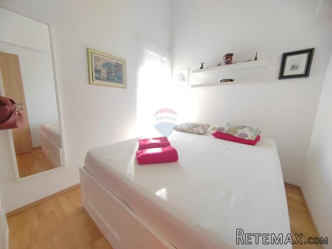 SELCE- apartman s pogledom na more i bazenom - 2