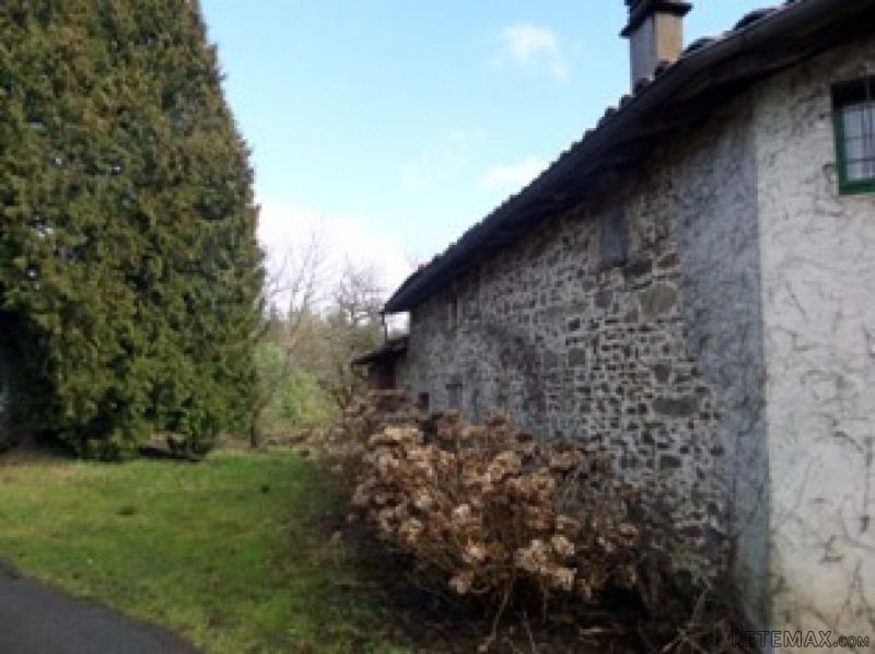EC0561LC Detached house to renovate in.. - 2