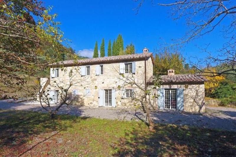 House - Tuscany - For Sale - 2