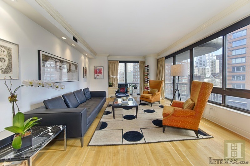 2 bedroom Apartment For Sale: 167 EAST..