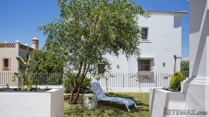 A development of key ready, Andalusian style, detached.. - 8