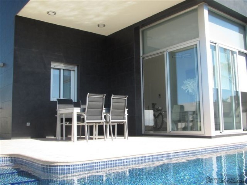3 Bedrooms - Villa - Alicante - For Sale - 2