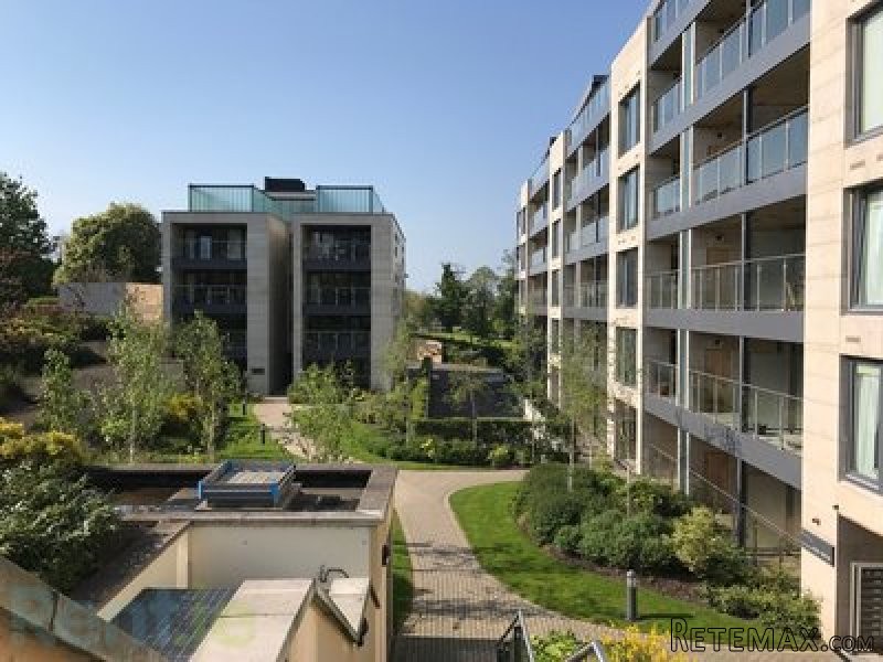 Ballinteer Road, Dundrum, Dublin 14