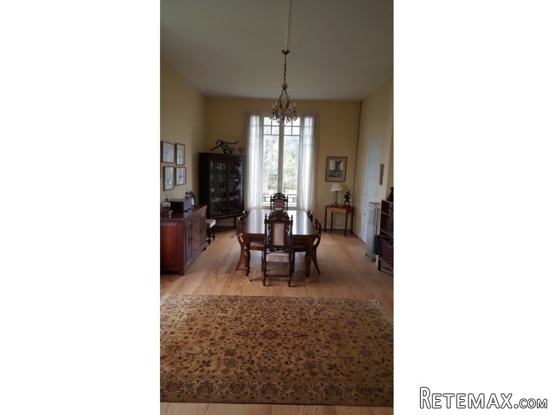 Townhouse With 3 Bedrooms, Separate.. - 2