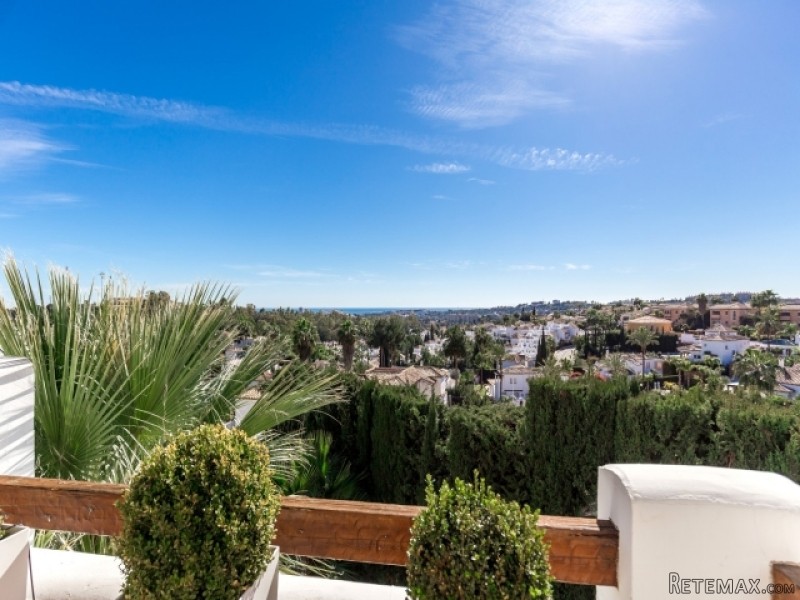 3 Bedroom Apartment For Sale In Las.. - 2
