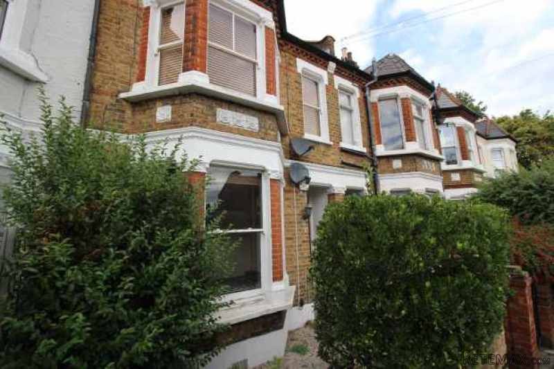 2 bedroom, Ground Floor Flat house for..