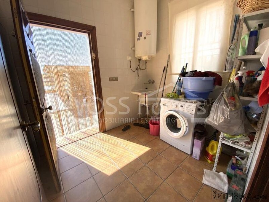 A beautifully large and spacious, light and airey quality.. - 18
